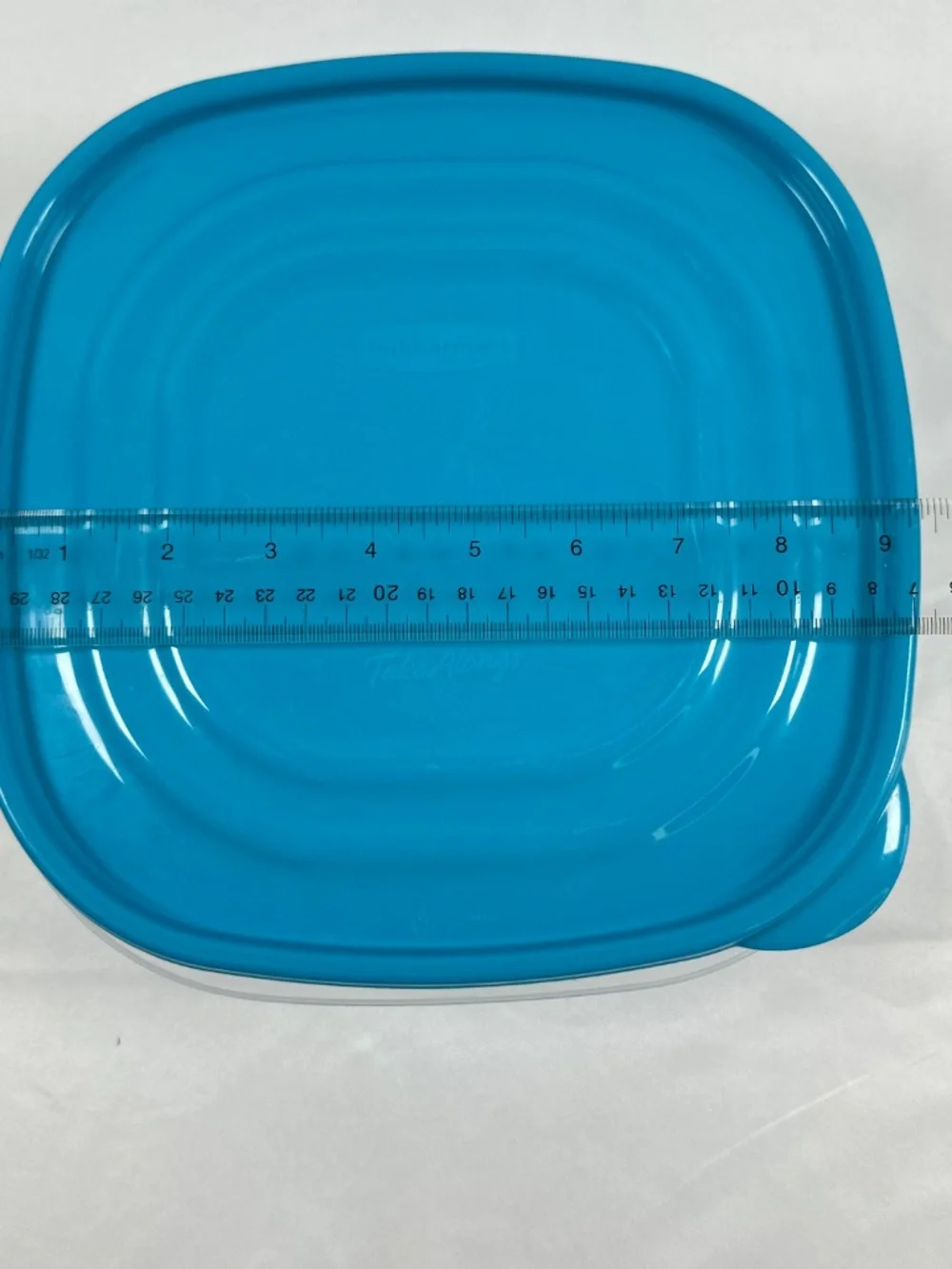 Large Rubbermaid TakeAlongs 11.7 Cups, 2.77 Liters, Blue Snap On Lid, 2K47 1